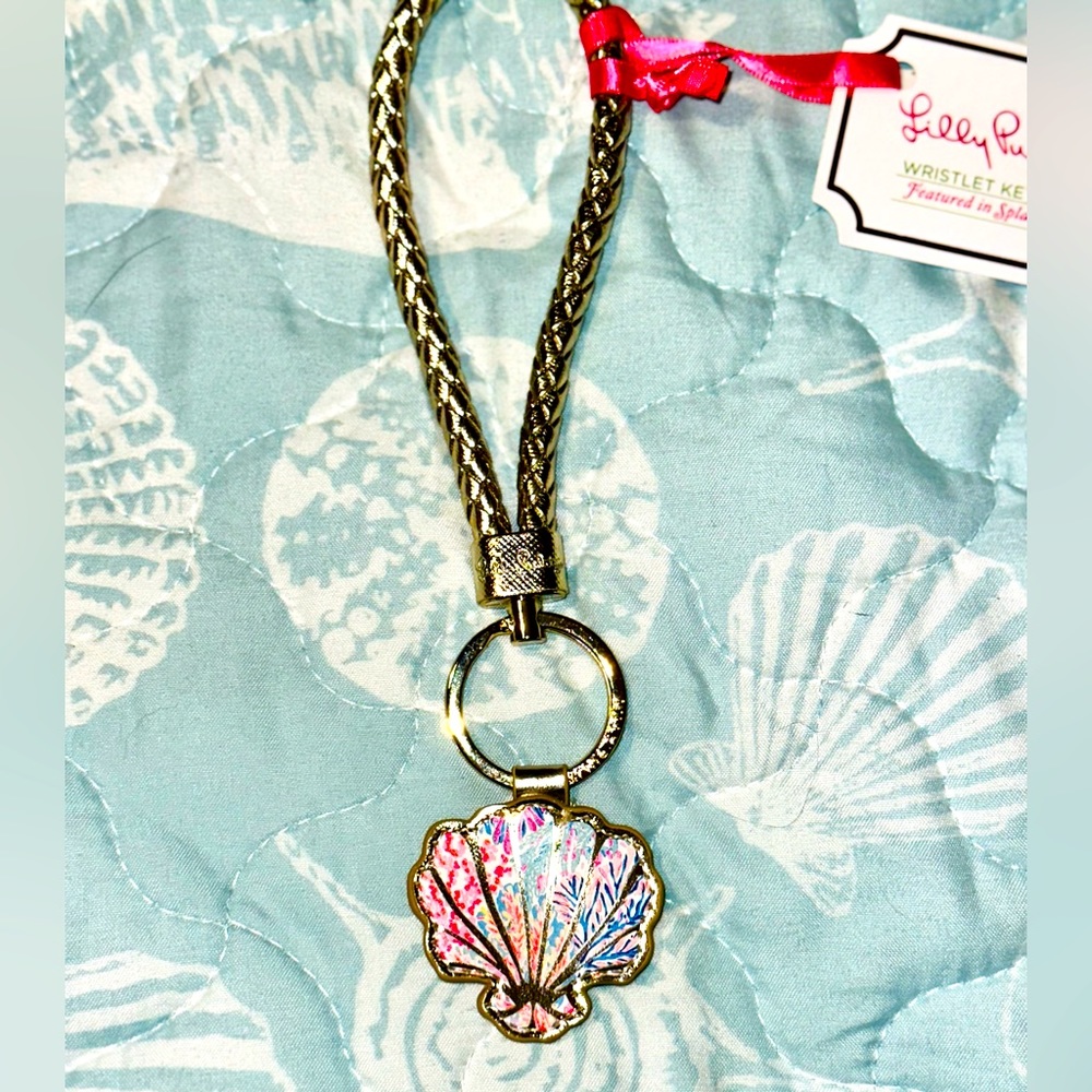 NWT Lilly Pulitzer Splashdance Shell Wrislet Keychain